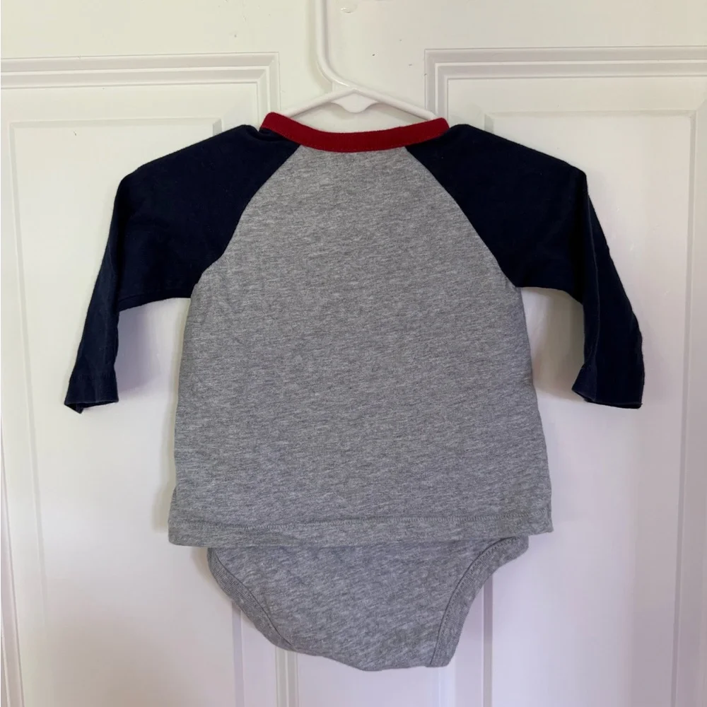 GAP Gray & Blue Long Sleeve Toddler Boy Shirt - Size 3-6 months